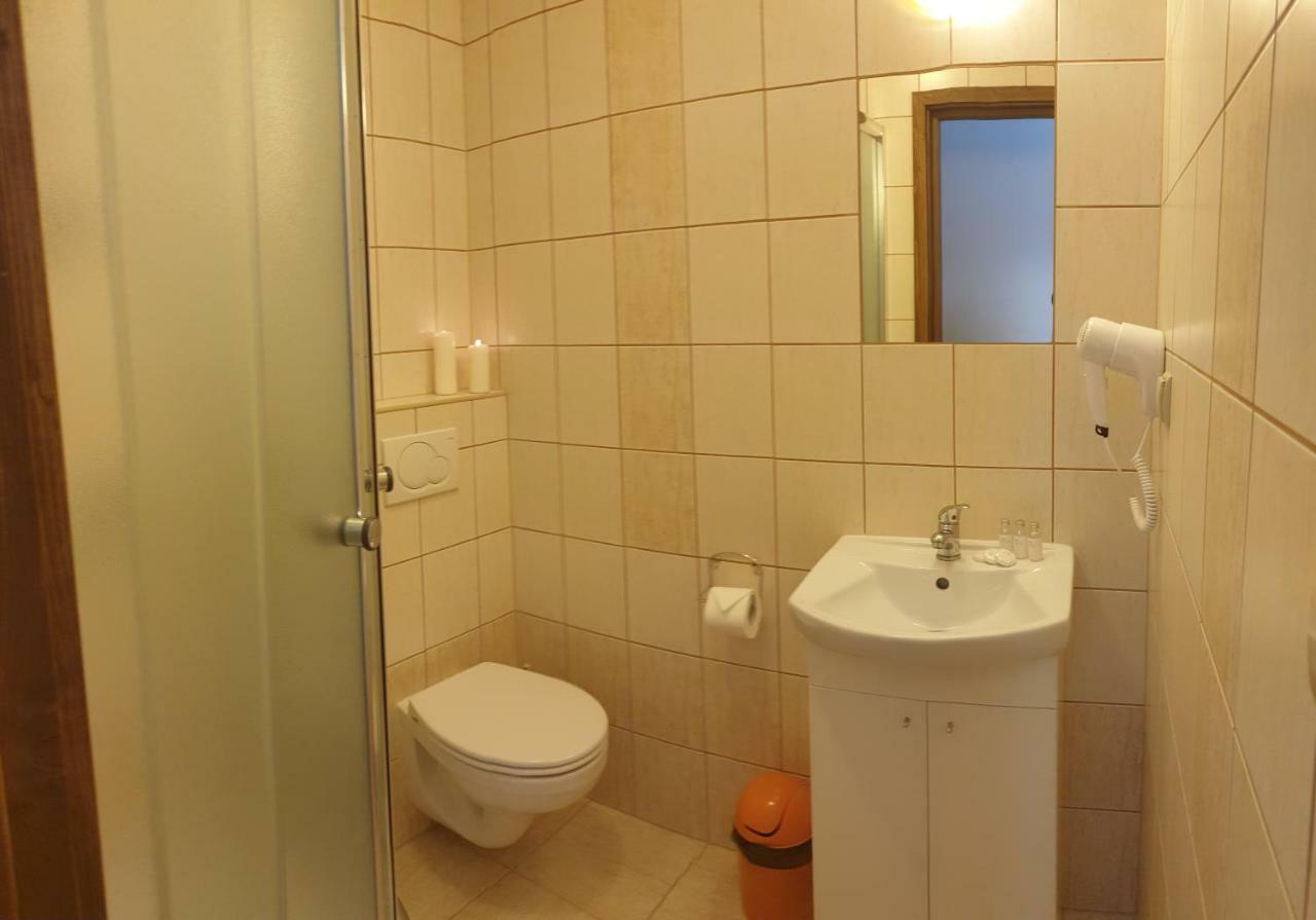 U Sabiny Apartment เบียลกาตัทร์ชันสกา ภายนอก รูปภาพ