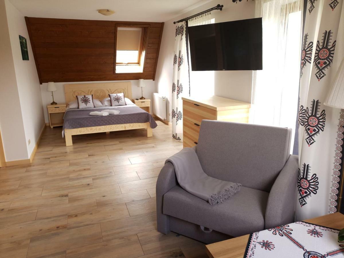 U Sabiny Apartment เบียลกาตัทร์ชันสกา ภายนอก รูปภาพ